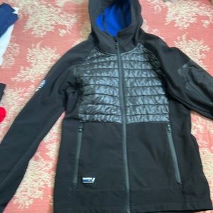 Breathable warm sporty jacket